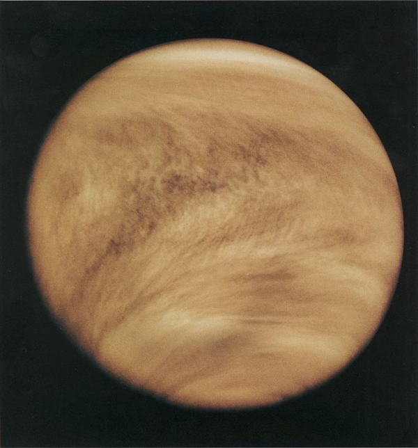 Атмосфера Венеры на снимке Пионера (wikipedia.org)