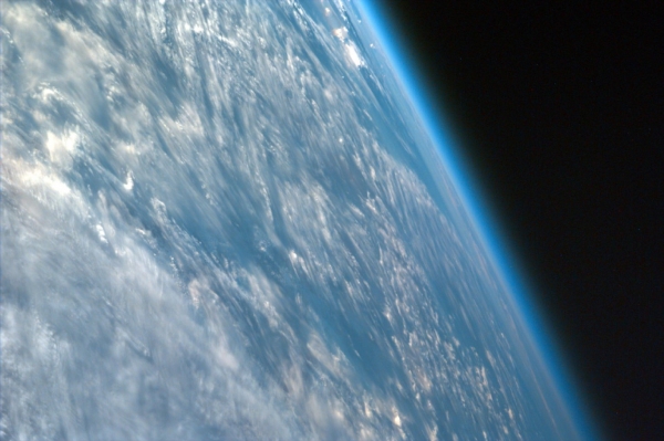 Облачная атмосфера Земли (phys.org) Облачная атмосфера Земли (phys.org)