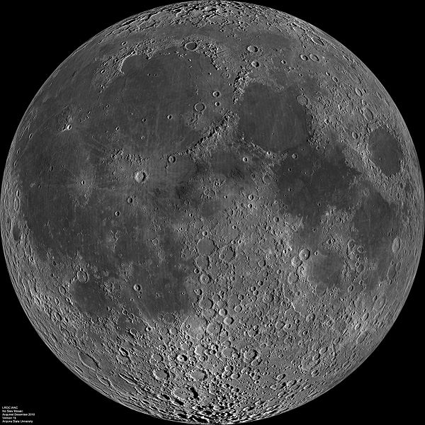 Ближняя сторона Луны (wikipedia.org)