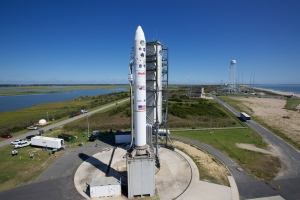 Ракета готова к запуску (space.com) Ракета готова к запуску (space.com)