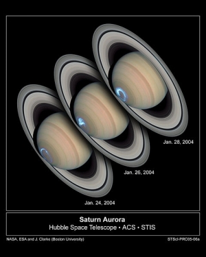 Круговые полярные сияния на северном полюсе Сатурна (wikipedia.org)