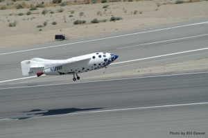 SpaceShipOne, первый настоящий коммерческий суборбитальный аппарат (space.com)